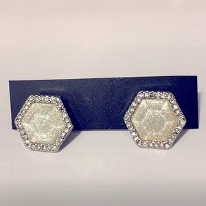 Hexagonal beautiful earrings